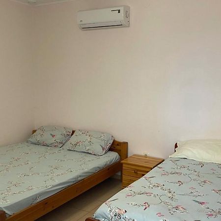 Mini-Hotel Luch Odessa Eksteriør bilde